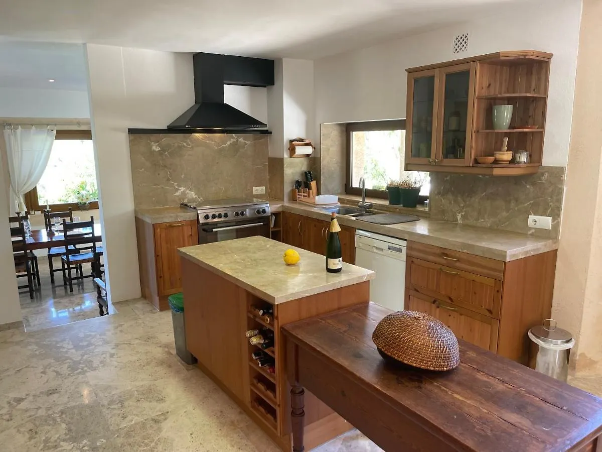 Villa Florida Luxury Villa With Huge Pool Pollenca